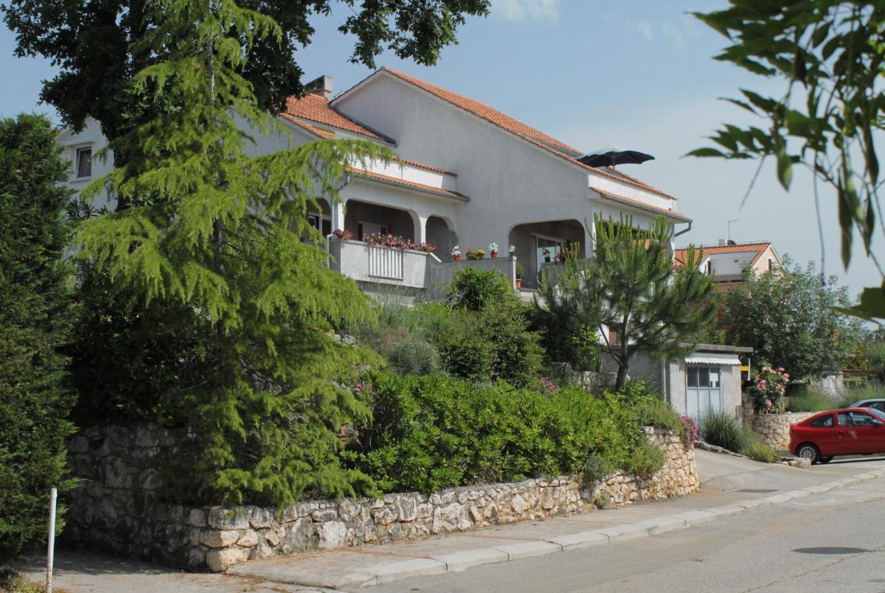 Apartments With A Parking Space Njivice, Krk - 5427 Extérieur photo